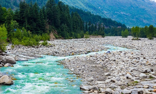 Delhi to Manali Tempo Traveller