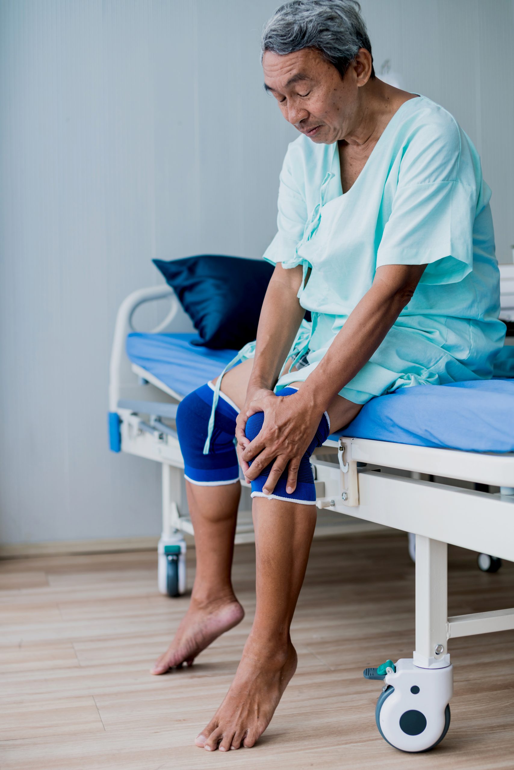 OA Knee Physiotherapy in Moshi, PCMC